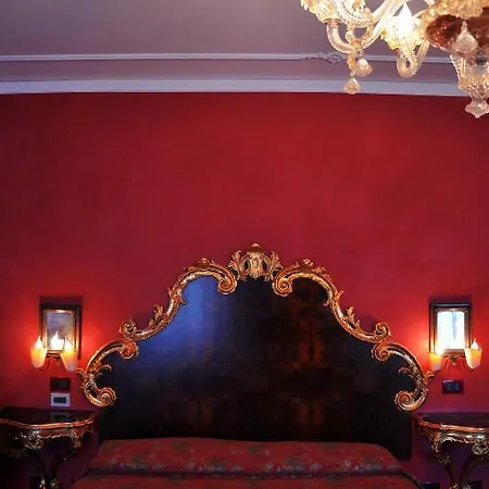 Residenza D'epoca San Cassiano Otel