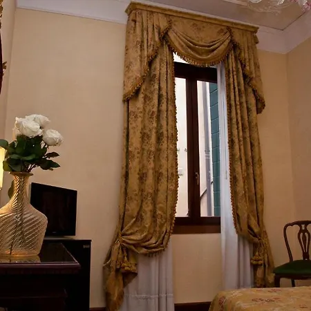 Otel Residenza D'epoca San Cassiano