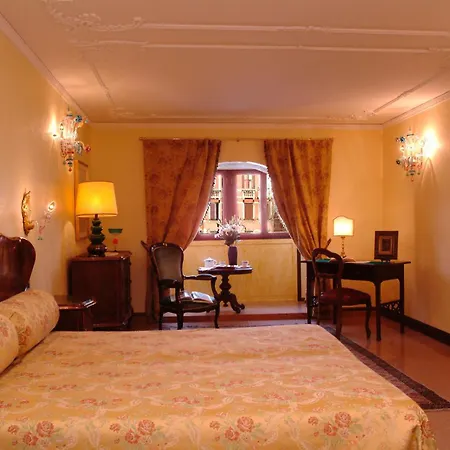 Otel Residenza D'epoca San Cassiano 4*