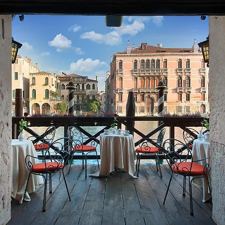 Residenza D'epoca San Cassiano Otel