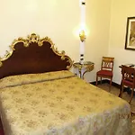 Residenza D'epoca San Cassiano מלון